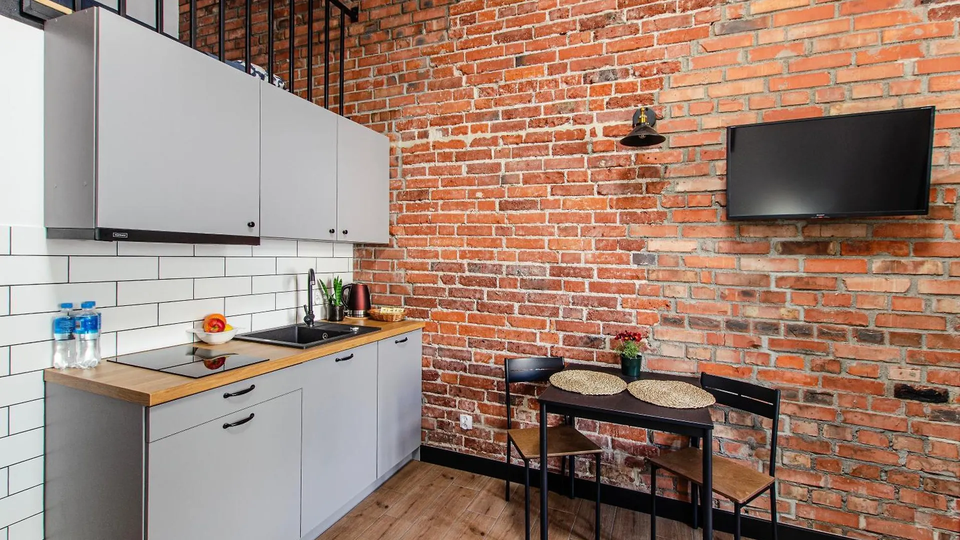 9A Loft City Apartment ヴロツワフ 0*,  ポーランド